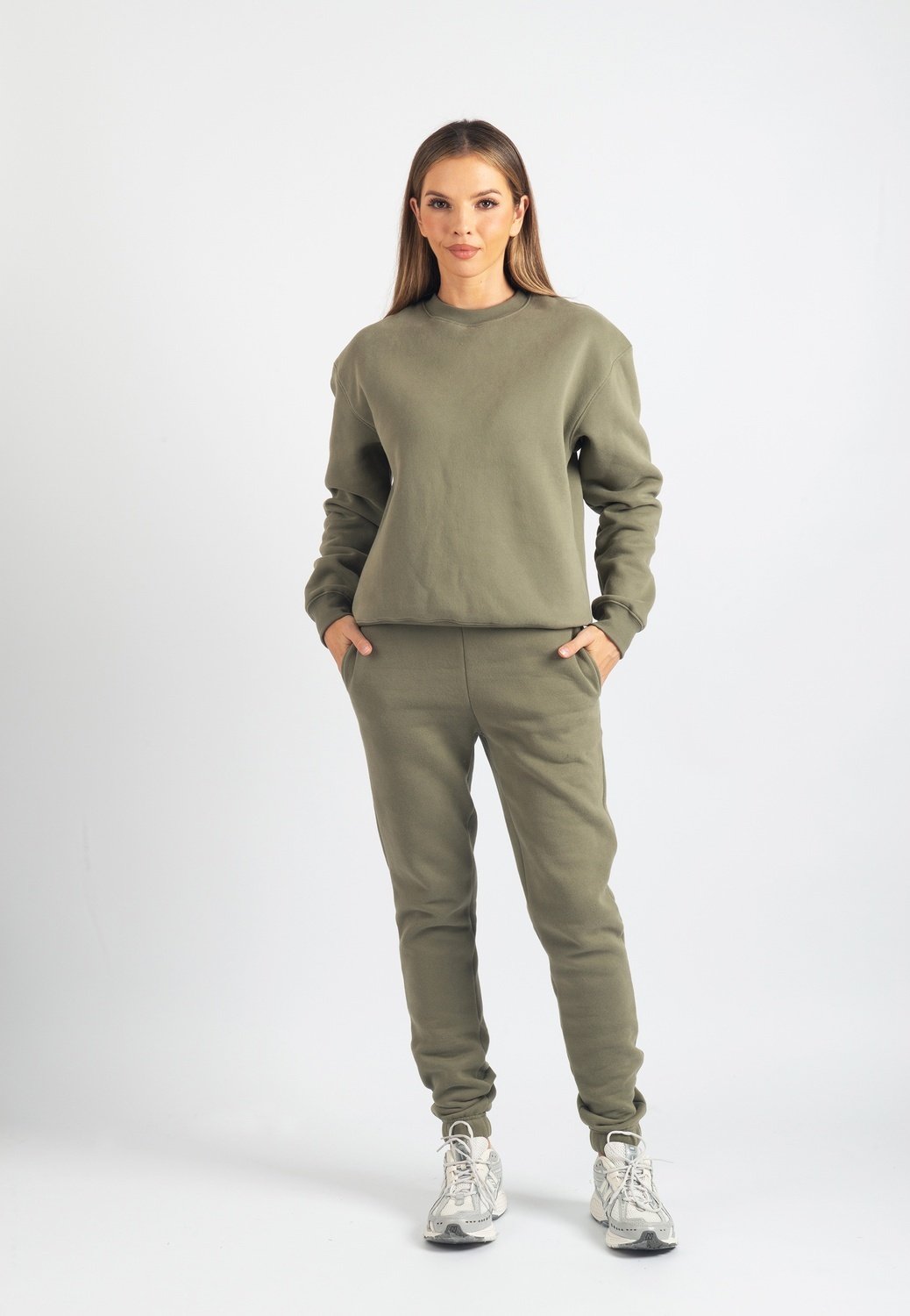 Harper Sweatpants (Safari Green)